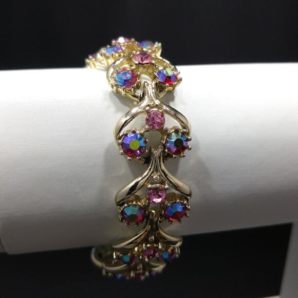 Vintage 1960s Red AB & Pink Rhinestone Bracelet, Gold Tone Links - Picture 4 of 10